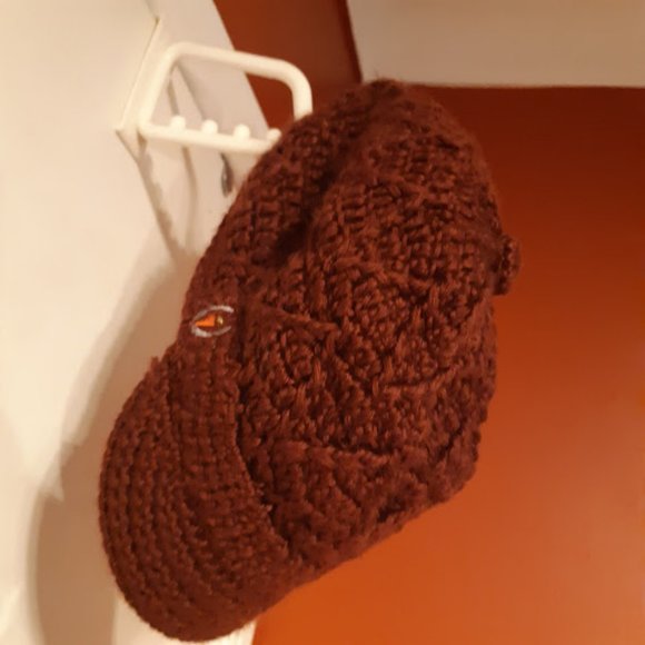 Kerrits brand set quarter zip and knit hat mathcing set high-end equestrian - Picture 3 of 9